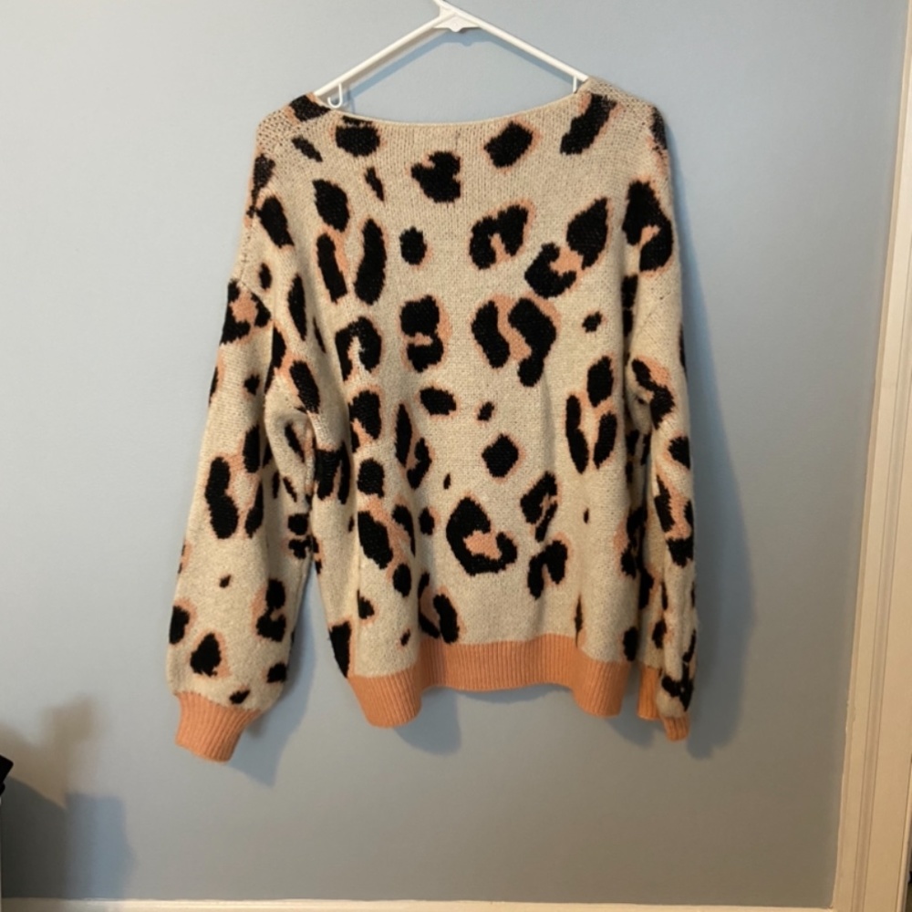 Cream/Salmon Cheetah Print Oversized Sweater - image 2